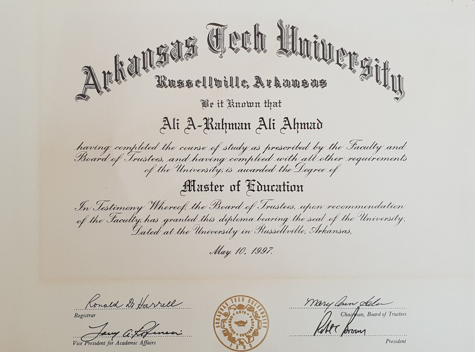 شهادة الماجستيير في العلوم الرياضة من جامعة اركنساس تك في الولايات المتحدة الام.jpg